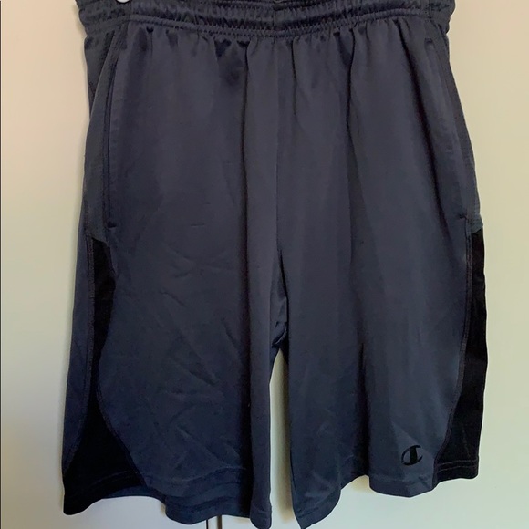 Champion Shorts - Picture 1 of 4